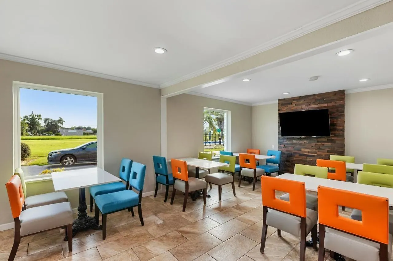 ** Hotel Days Inn By Wyndham Savannah Gateway I-95 United States