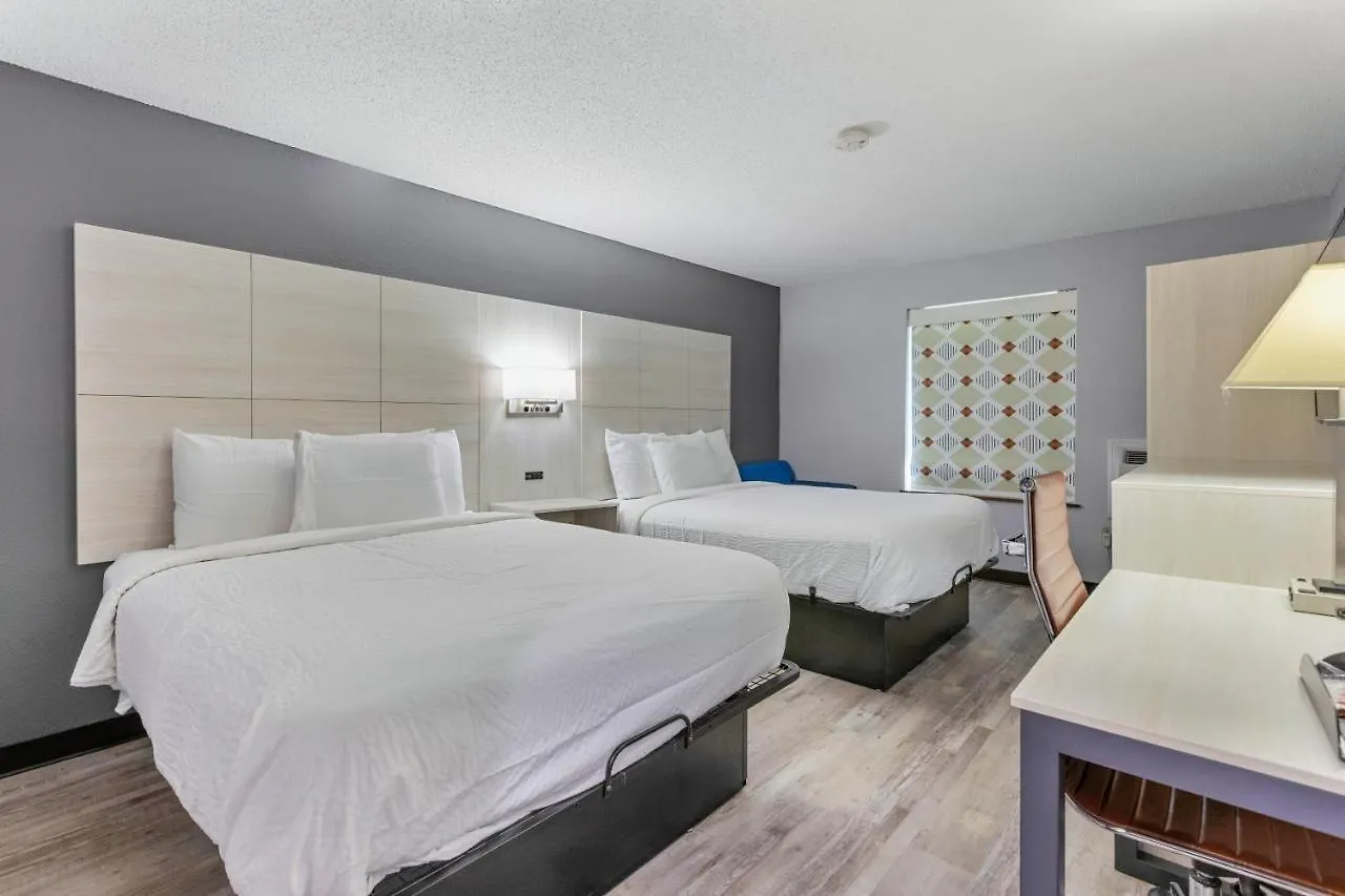 Hotel Days Inn By Wyndham Savannah Gateway I-95 Georgetown
