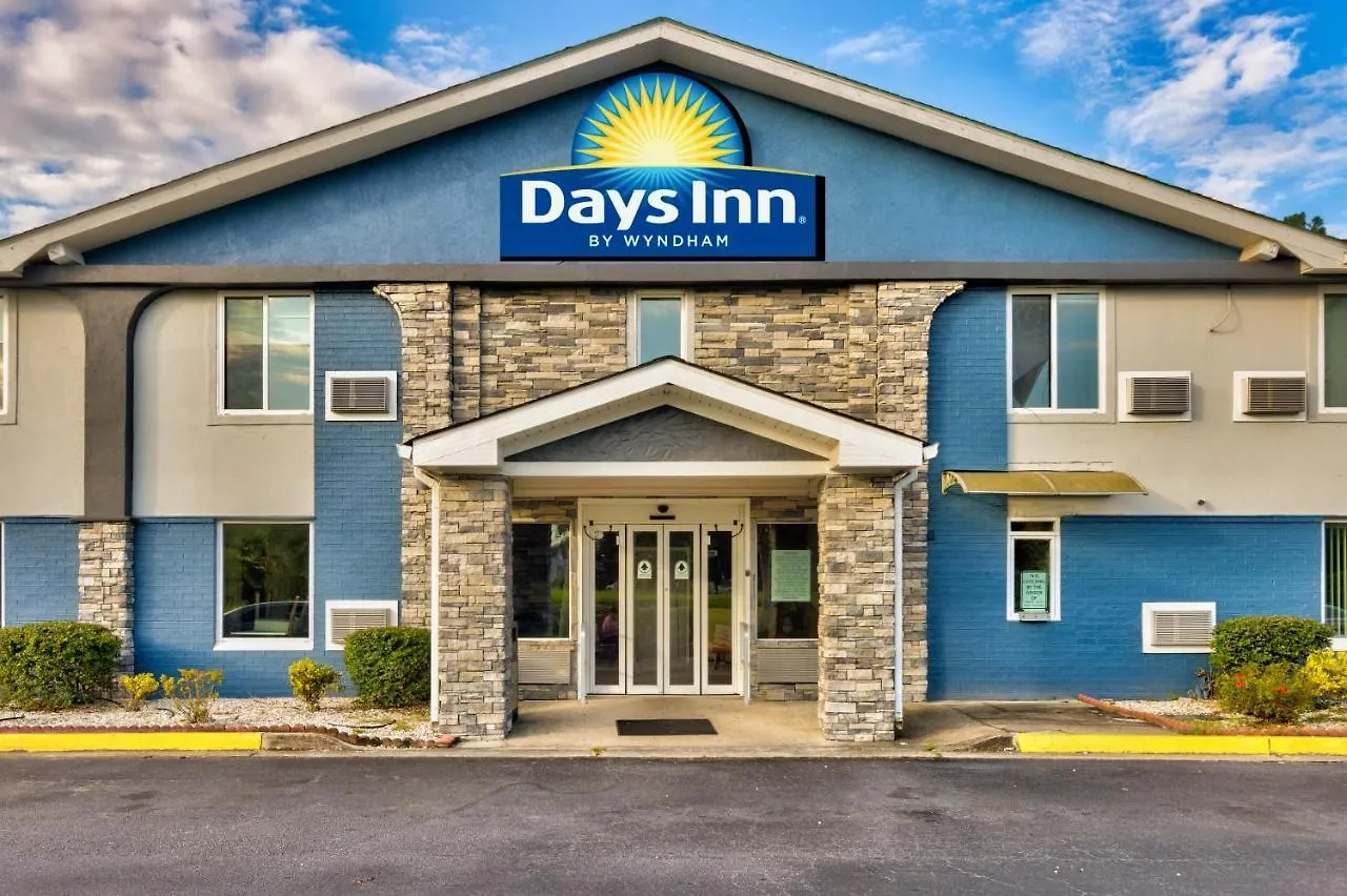 Days Inn By Wyndham Savannah Gateway I-95 2*,  United States